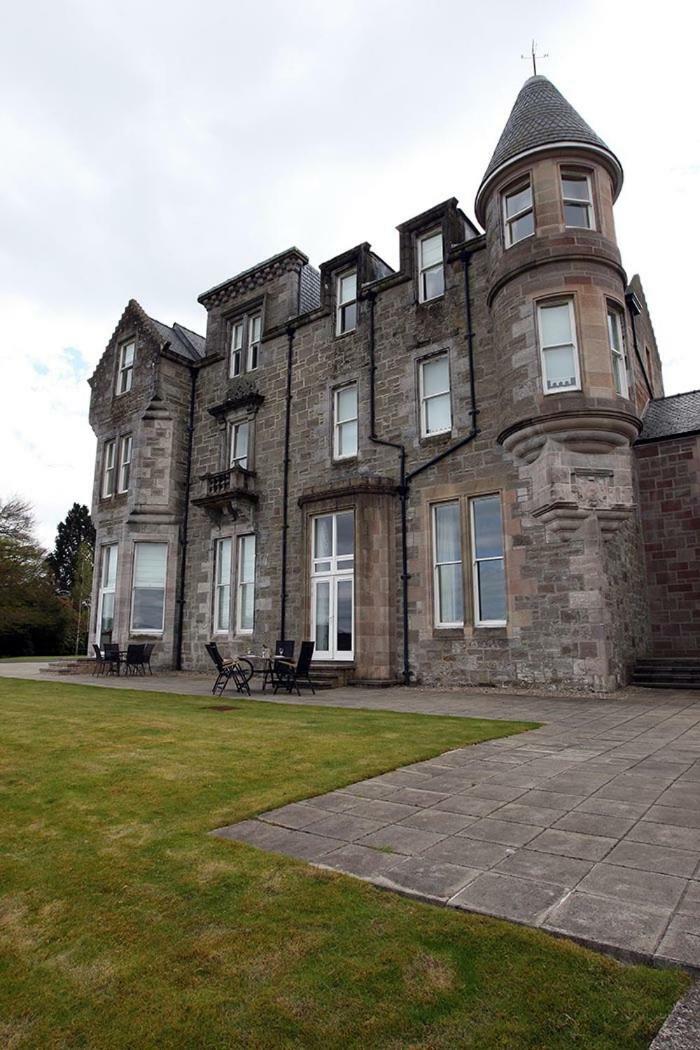 4 Lomond Castle * Balloch